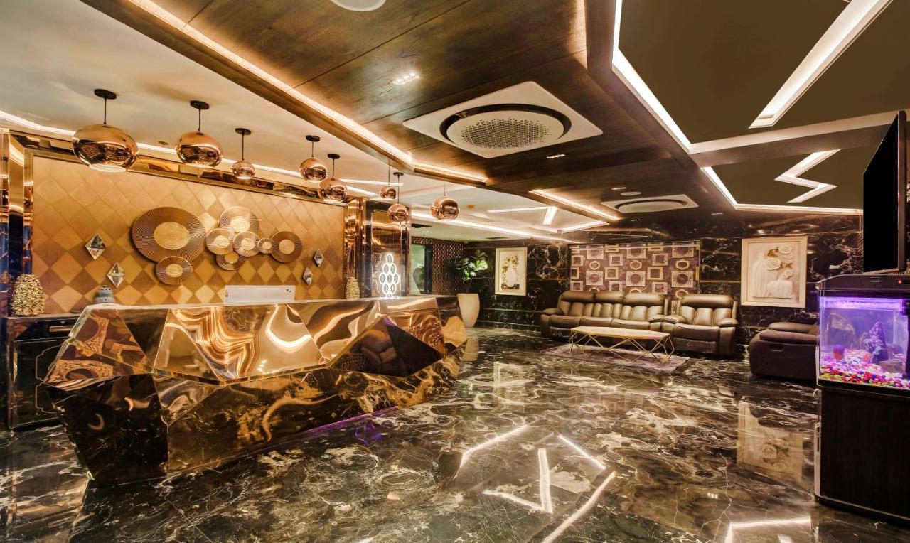 Treebo Premium Tahoora International Hotel โกลกาตา ภายนอก รูปภาพ